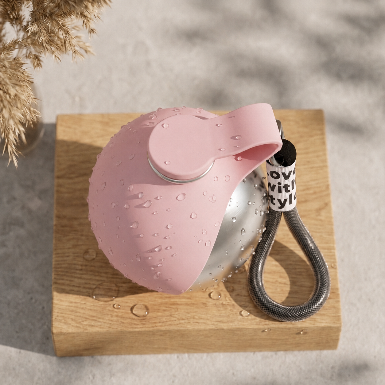 PawHydrate™ Insulated Dog Water Bottle & Bowl