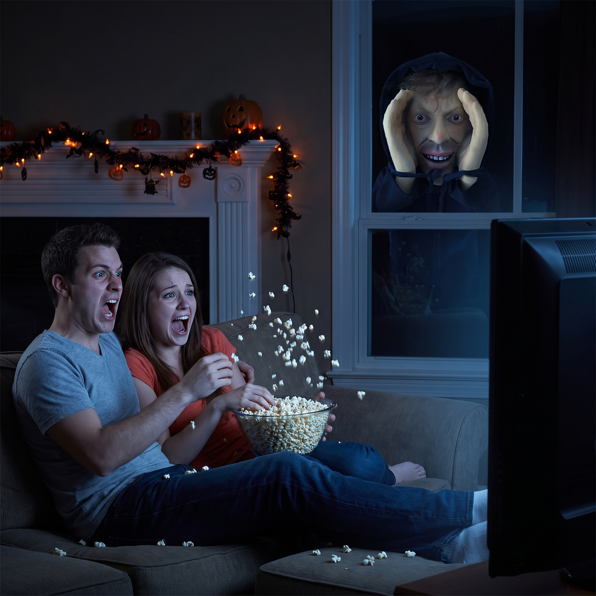 FrightPeek™ Creepy Window Peeper Decoration